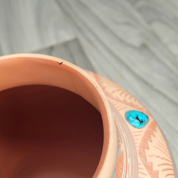 Michael Charlie Pottery Southwest Vase Navajo Native American Etched 6"H 7"W - Picture 15 of 16